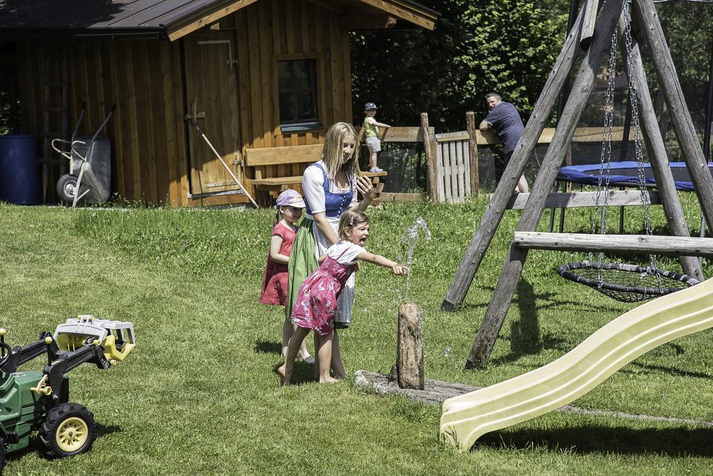 Gasthof Brentwirt Leogang Bagian luar foto