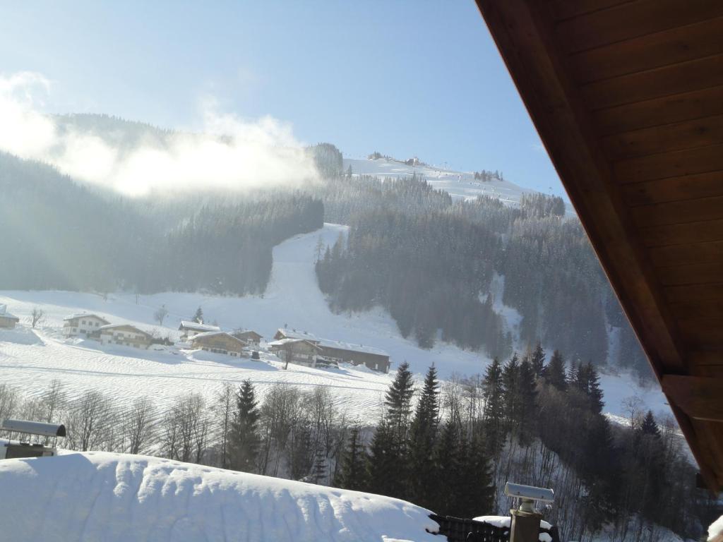Gasthof Brentwirt Leogang Ruang foto