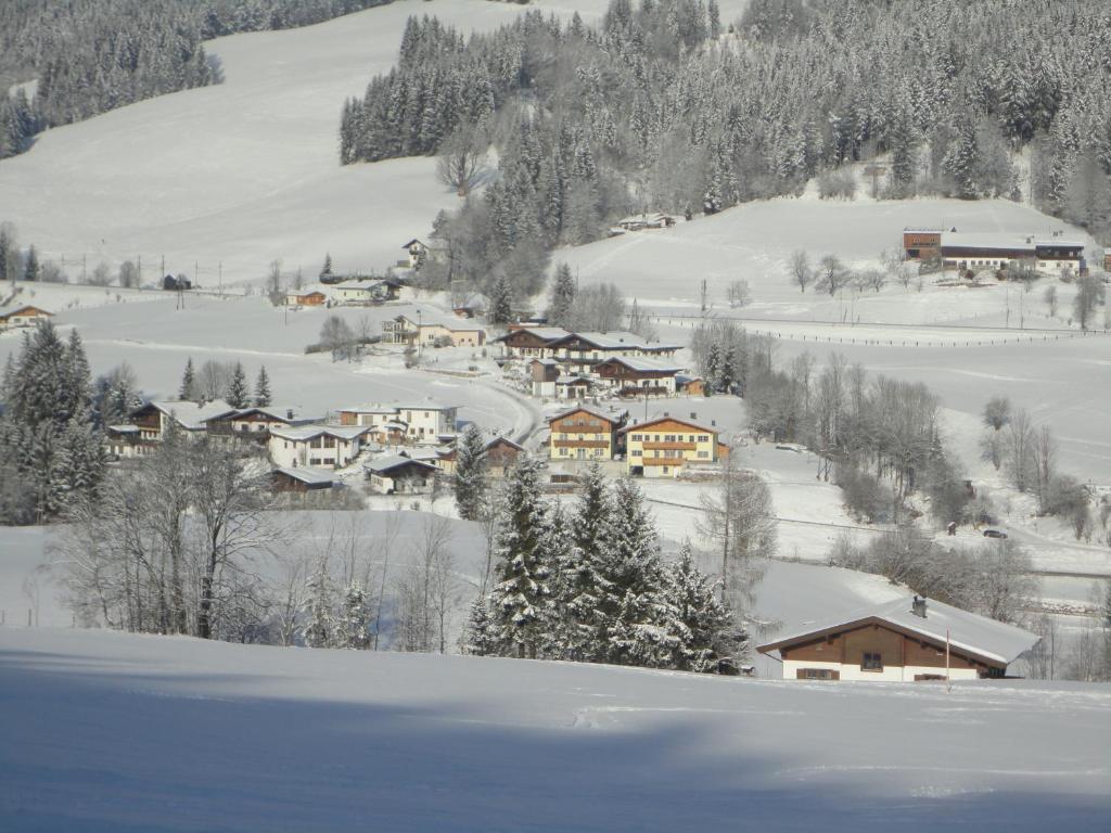 Gasthof Brentwirt Leogang Bagian luar foto